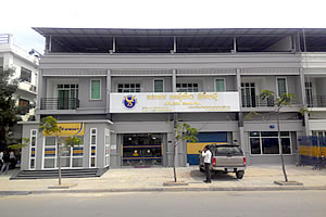 <a href='cu_branchmap_full?lat=11.519752&lng=104.779167&zoom=14&ido=60e5b2104bea5bb5bafbac41e9719901&m=t&s=branch'>See map</a>